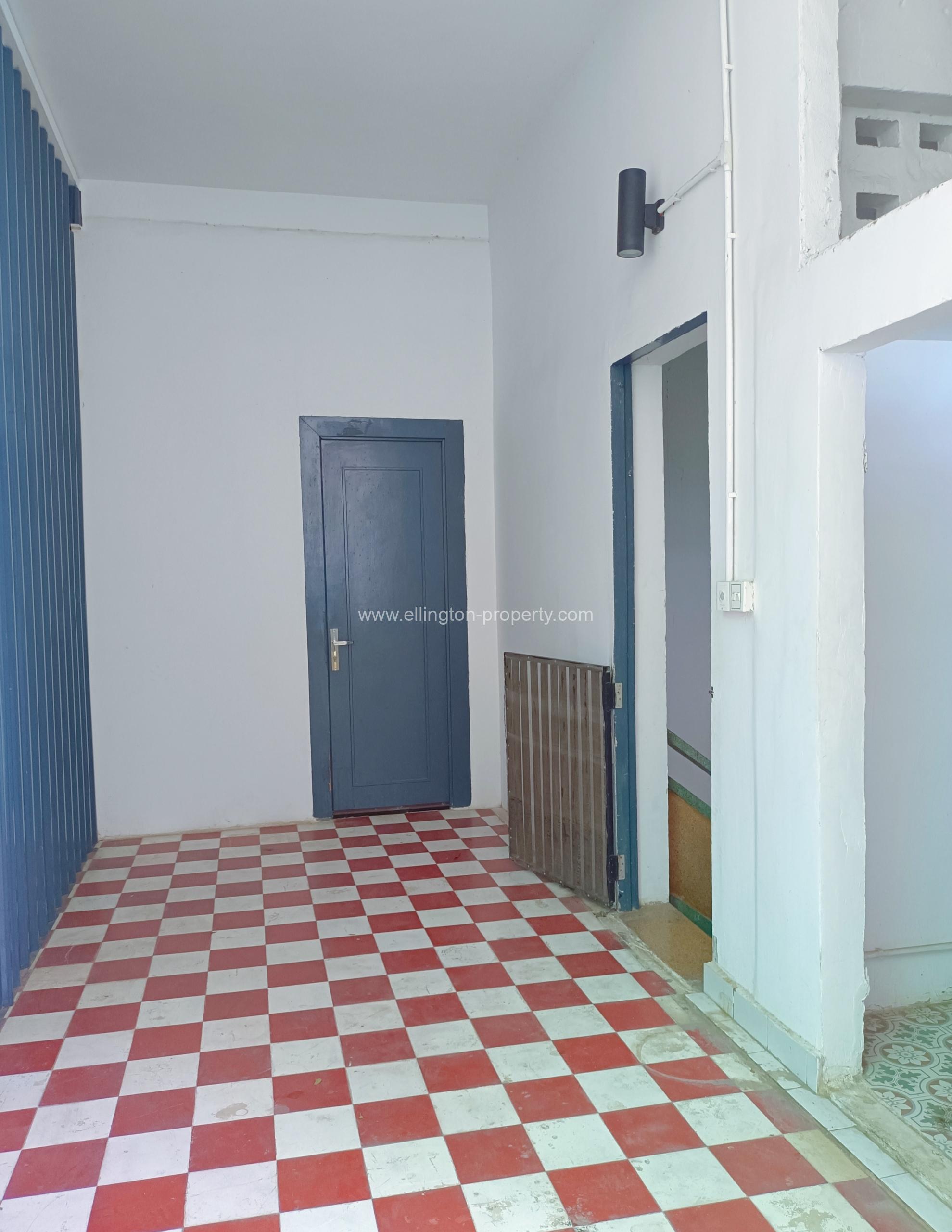 1 Bedroom Renovated Apartment For Rent In Daun Penh - Ellington Property