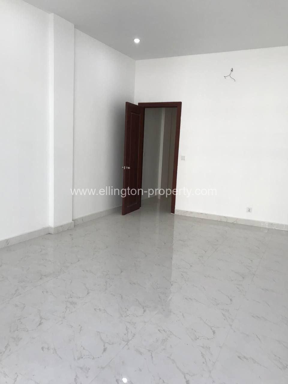 6 Bedrooms For Rent In Boeung Kak1 - Ellington Property