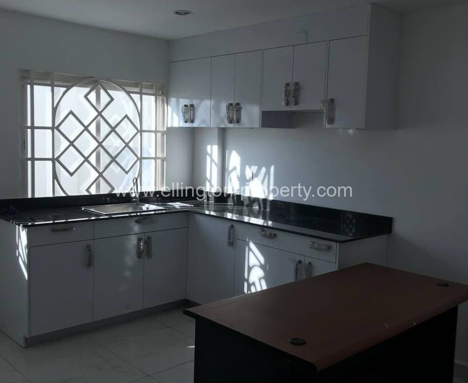 6 Bedrooms For Rent In Boeung Kak1 - Ellington Property