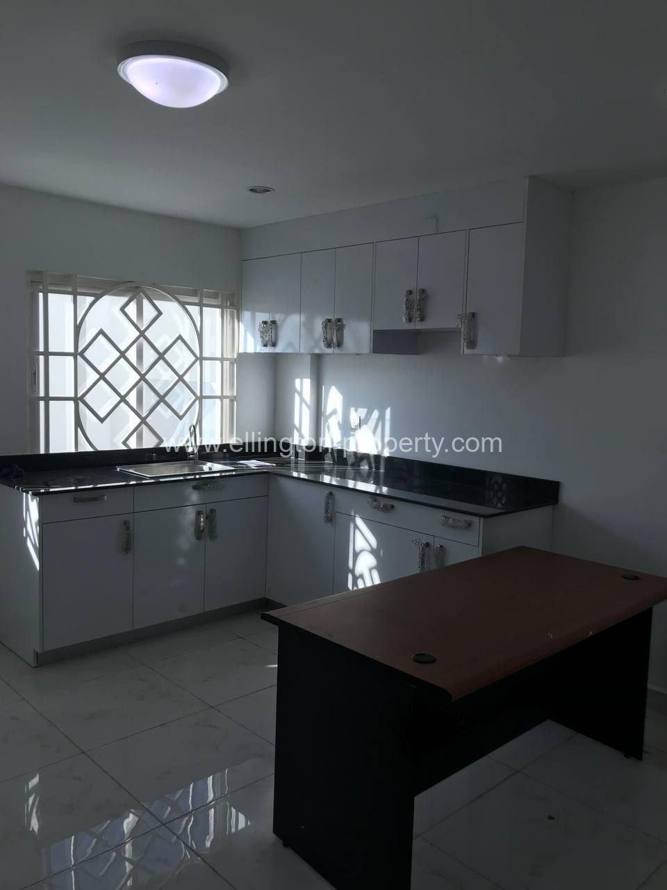 6 Bedrooms For Rent In Boeung Kak1 - Ellington Property