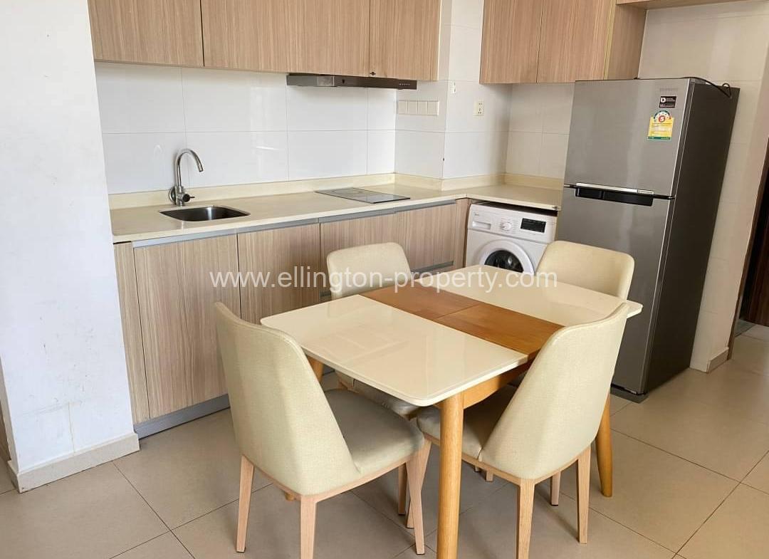 2 Bedrooms Service Apartment For Rent - Ellington Property