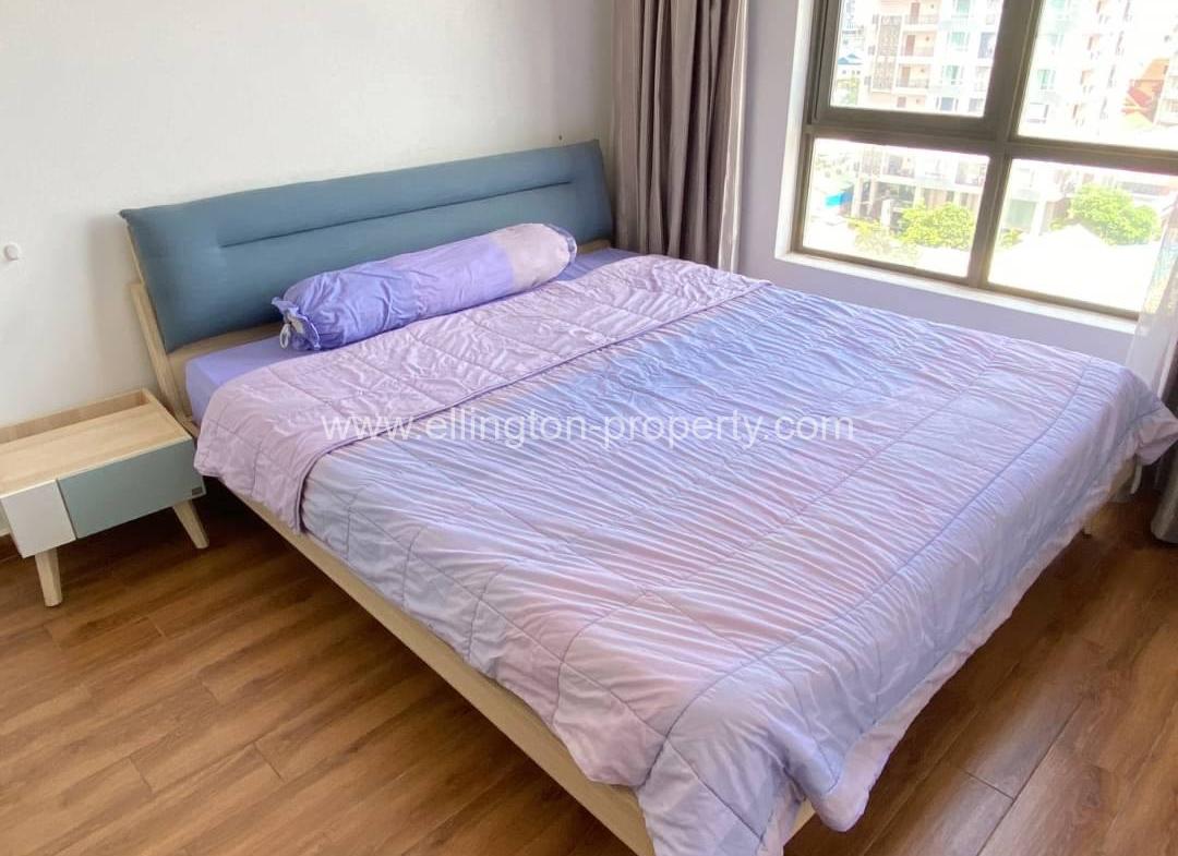 2 Bedrooms Service Apartment For Rent - Ellington Property