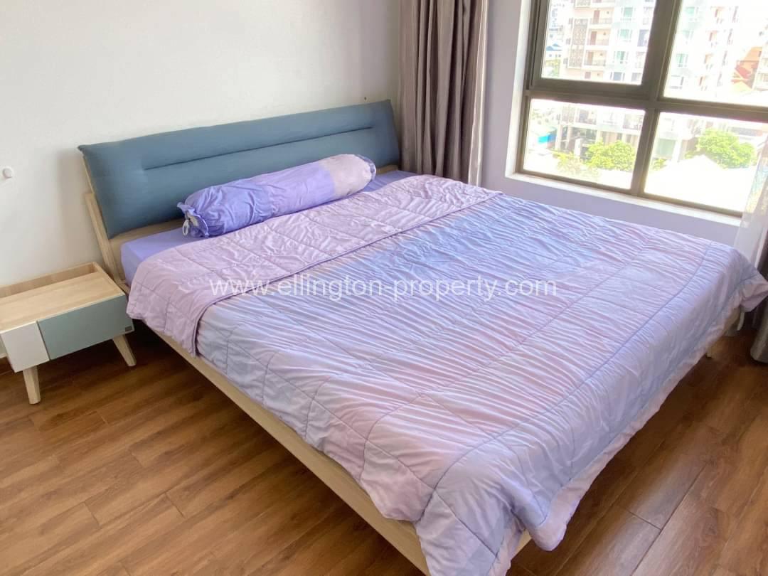 2 Bedrooms Service Apartment For Rent - Ellington Property