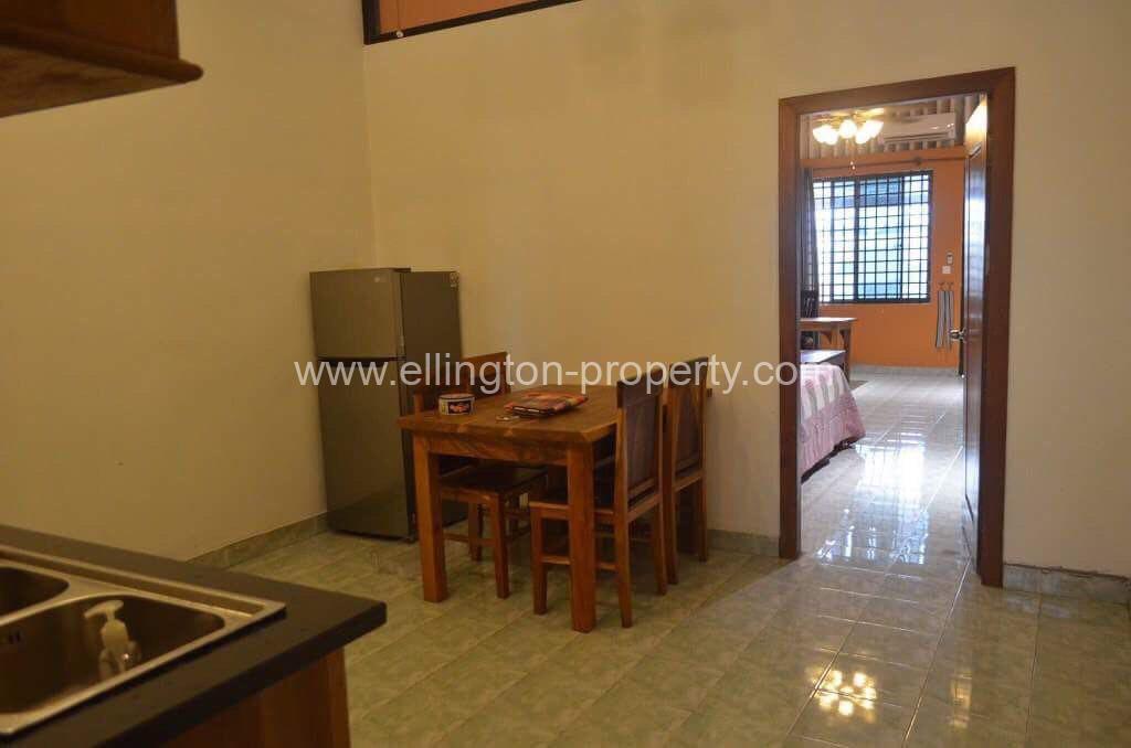 Shophouse For Rent In Daun Pehn. - Ellington Property