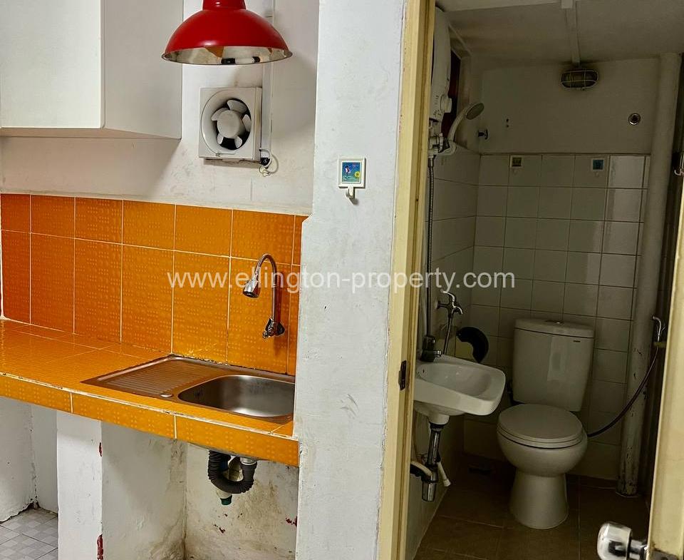 Shophouse For Rent In Daun Penh Area - Ellington Property