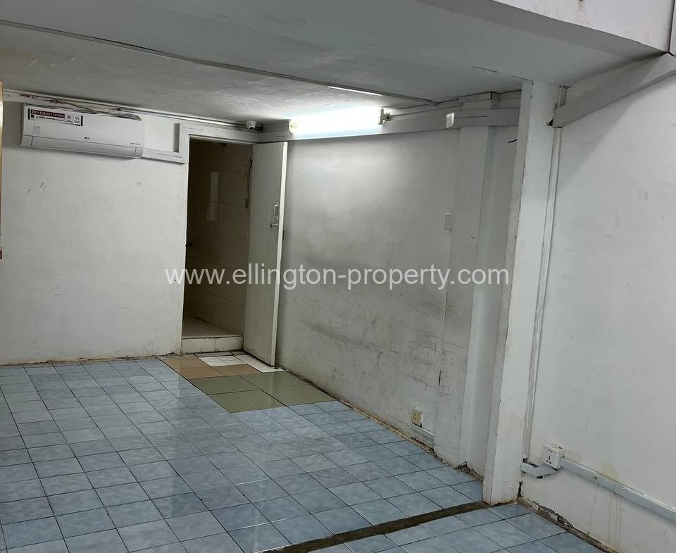 Shophouse For Rent In Daun Penh Area - Ellington Property