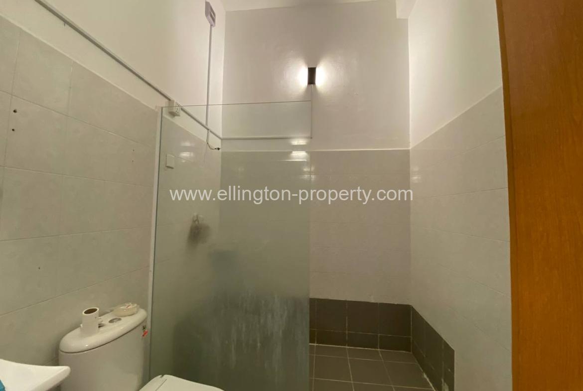 3 Bedrooms Flat For Rent In Bkk1. - Ellington Property