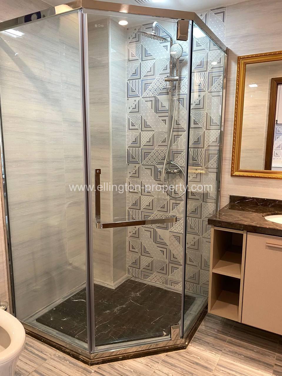 Studio Room For Rent In Tk. - Ellington Property