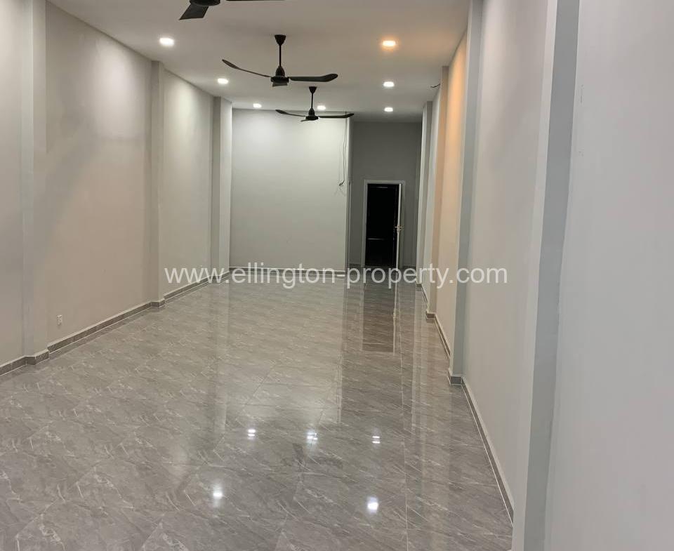 Shophouse For Rent Daun Penh. - Ellington Property