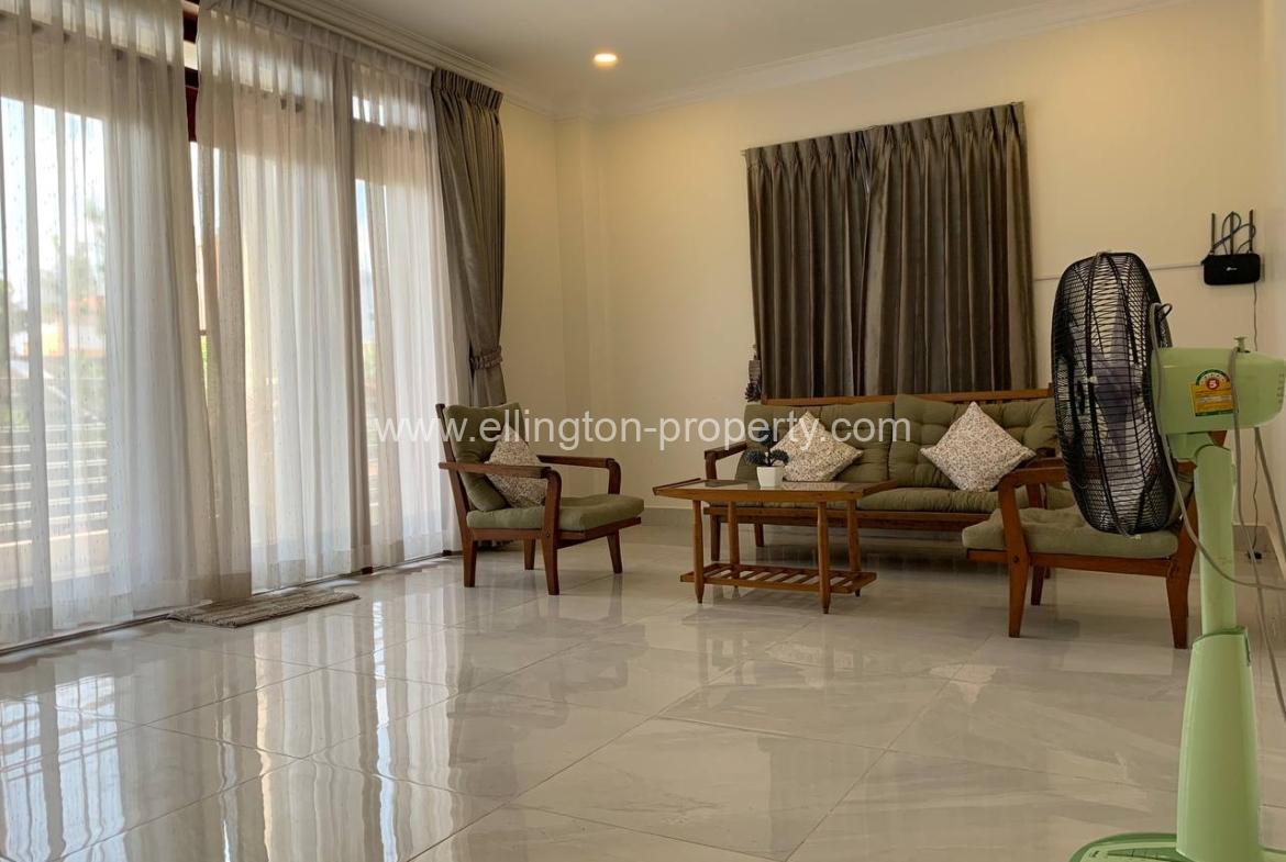 2 Bedrooms Apartment For Rent In Bkk3. - Ellington Property