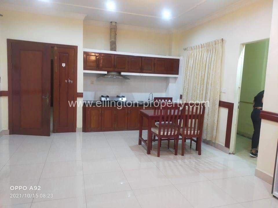 2 Bedrooms Apartment For Rent In Bkk3 Area. - Ellington Property