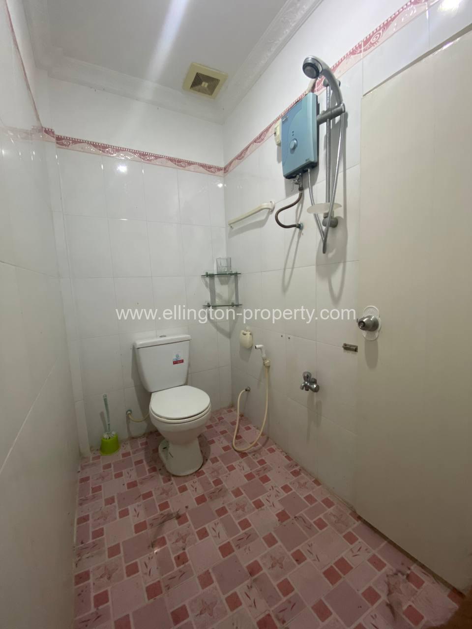 Bedroom Apartment For Rent In Bkk3 Area. - Ellington Property