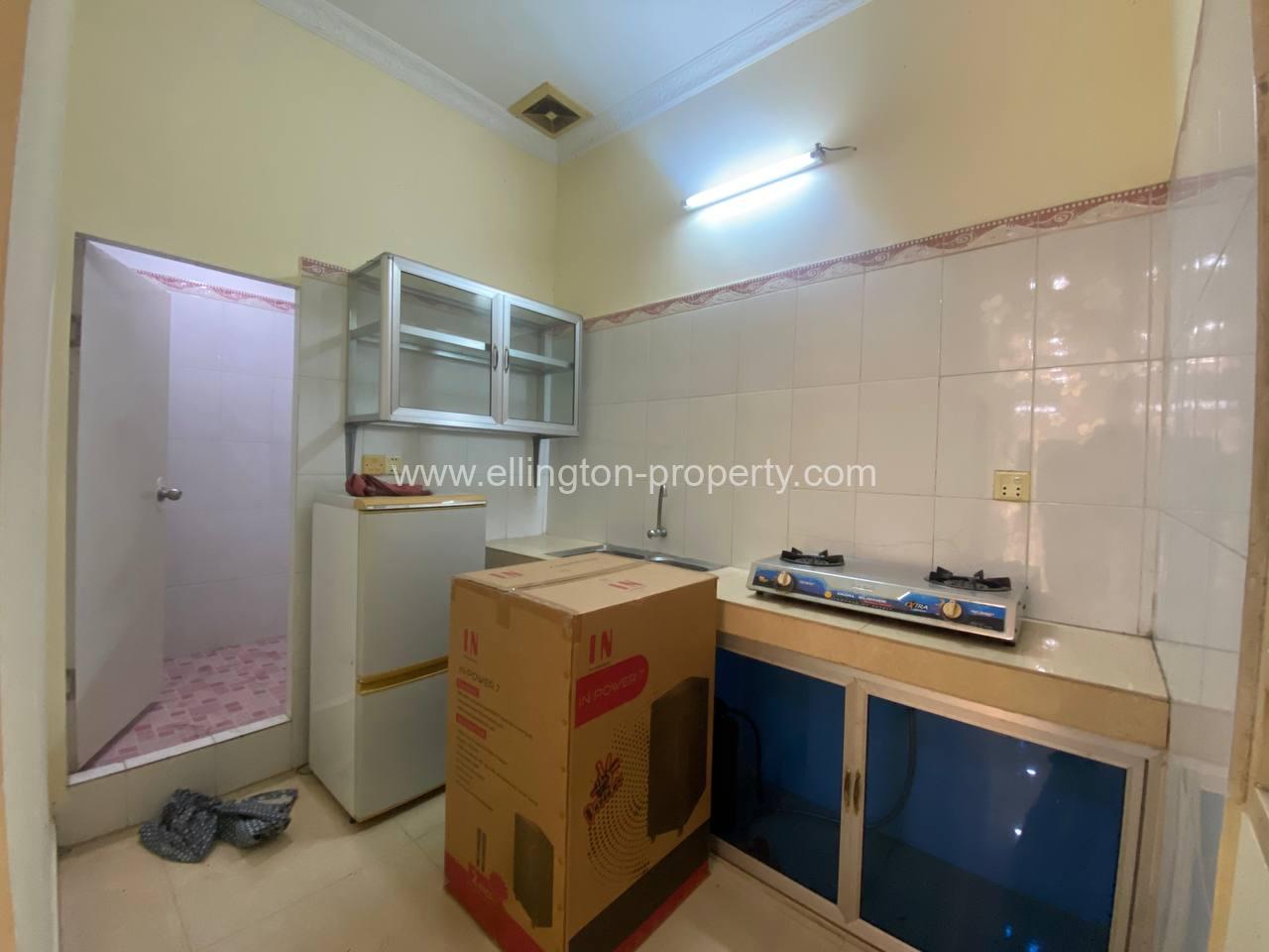 Bedroom Apartment For Rent In Bkk3 Area. - Ellington Property