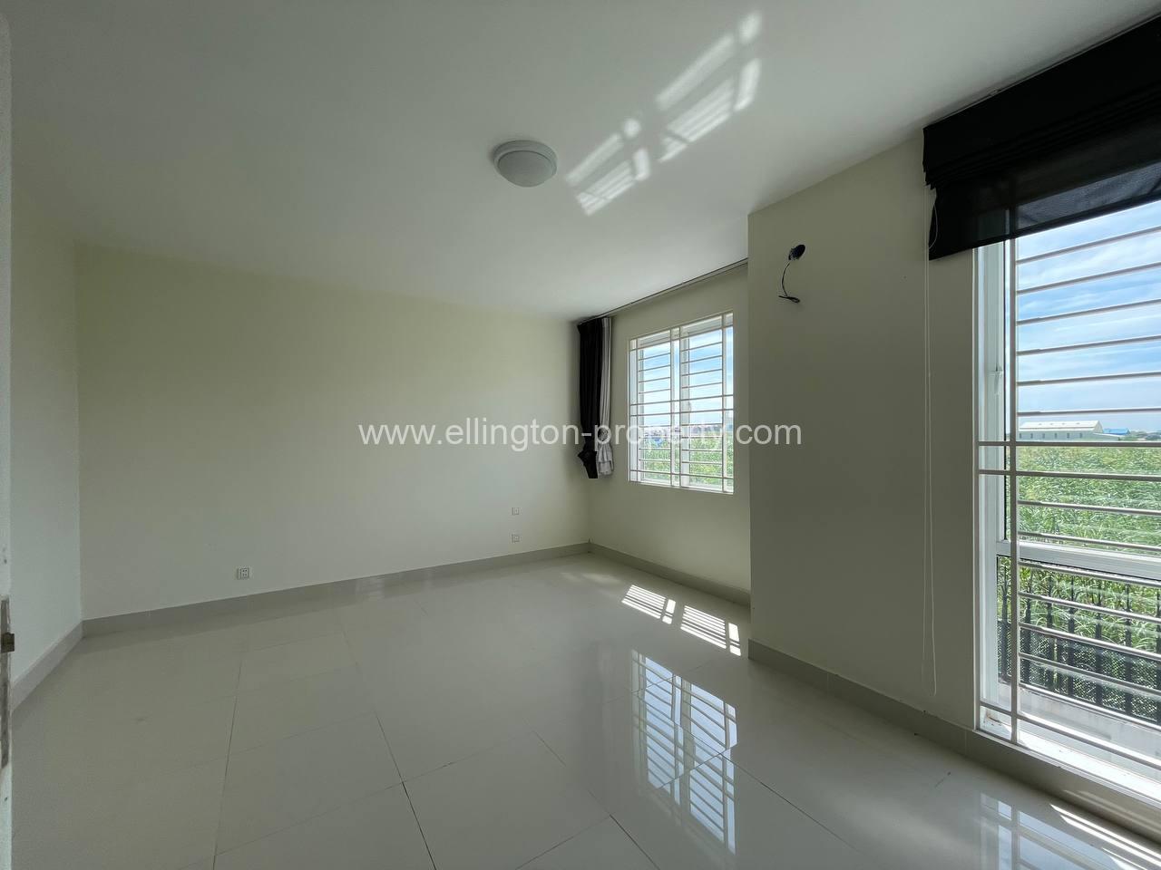 4 Bedrooms Villas For Rent In Chroy Changvar Rear. - Ellington Property