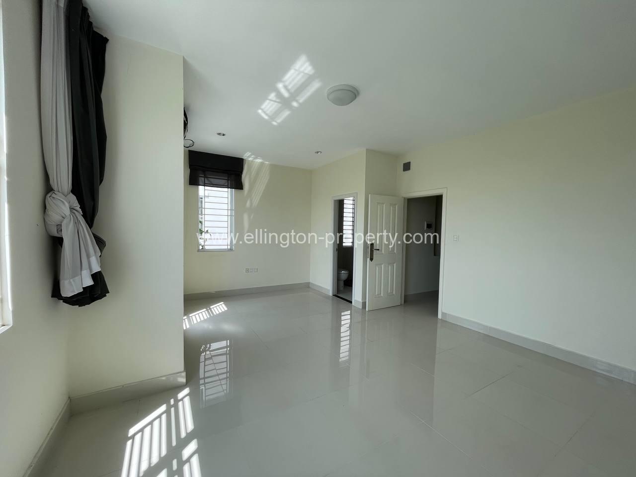 4 Bedrooms Villas For Rent In Chroy Changvar Rear. - Ellington Property