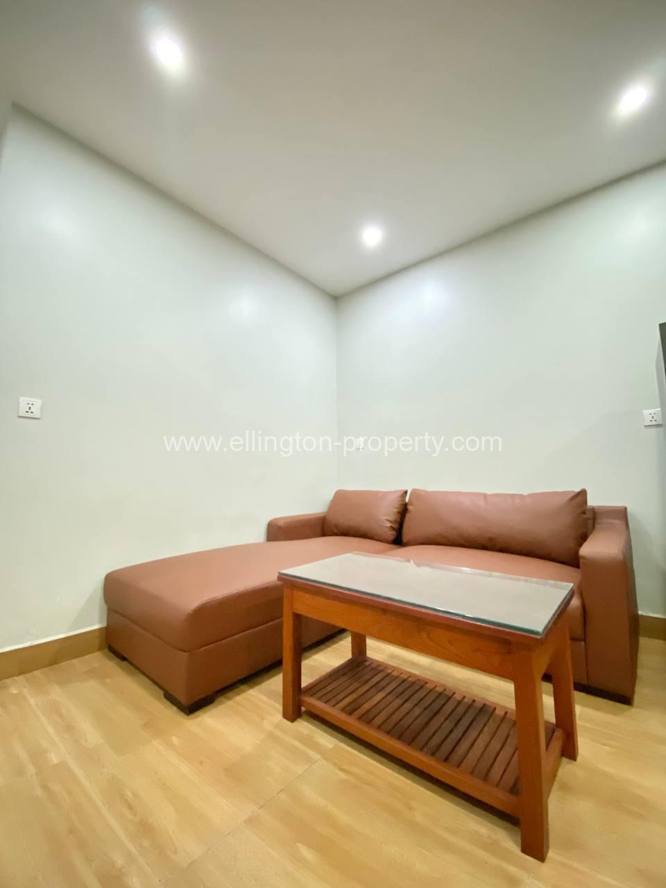 2 Bedrooms Apartment For Rent - Ellington Property