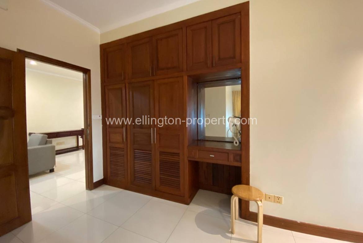 2 Bedrooms Apartment For Rent - Ellington Property