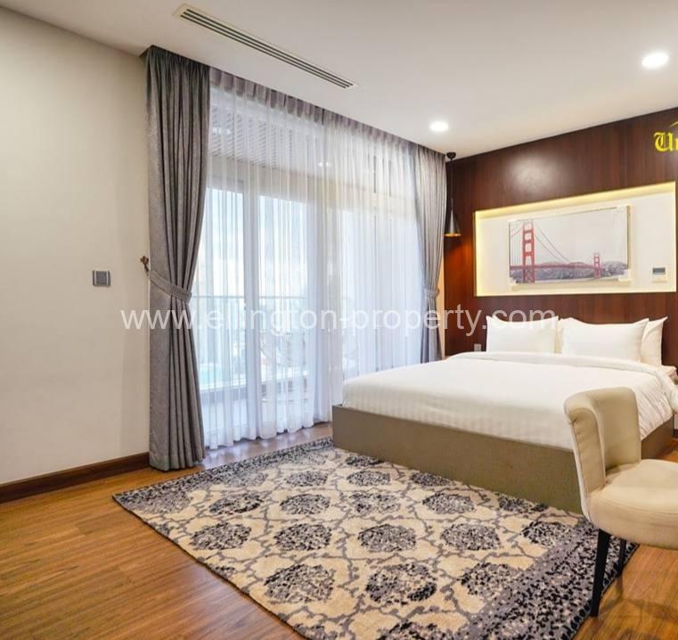 2 Bedrooms Apartment For Rent In Bkk3 Area. - Ellington Property