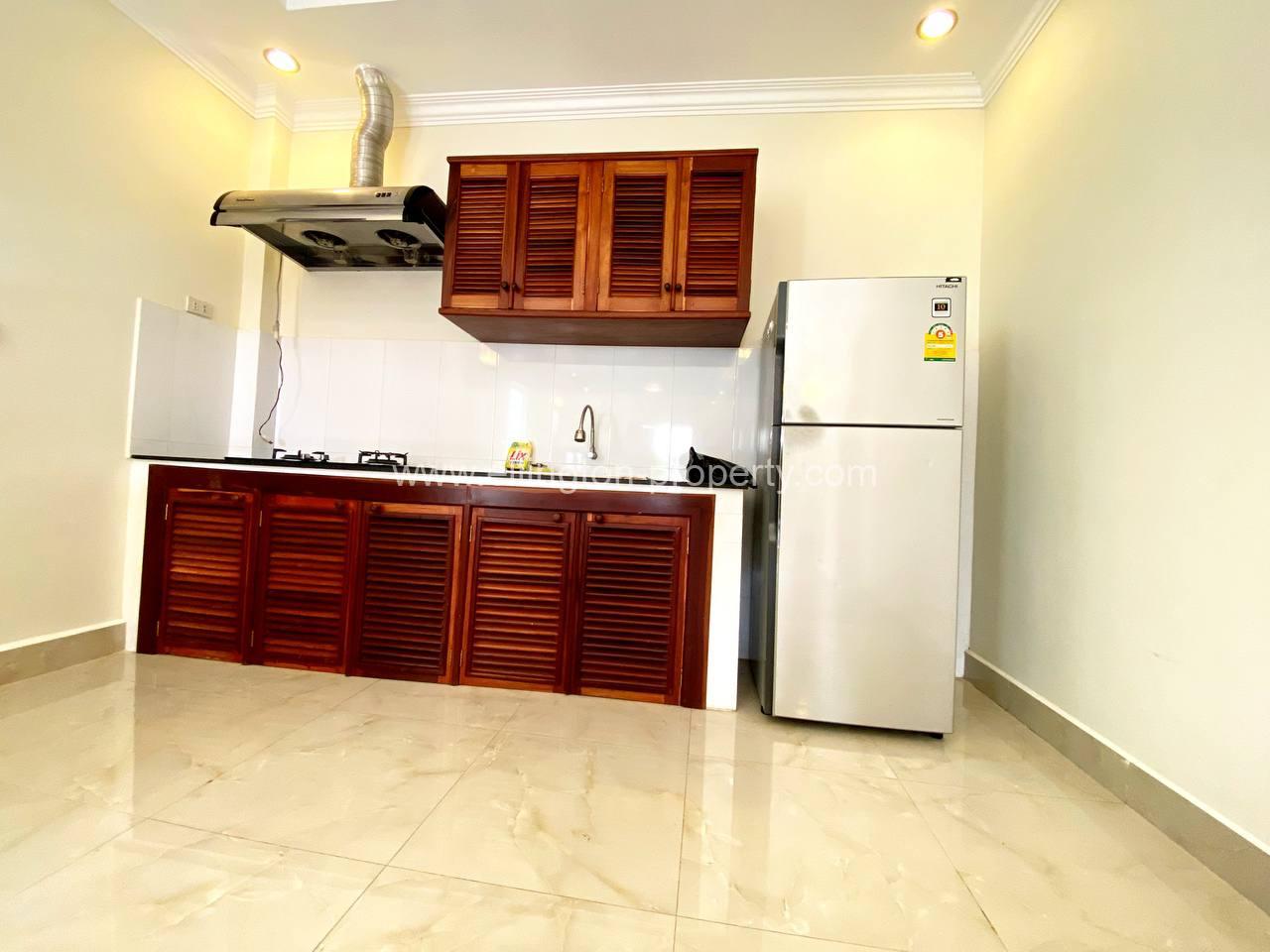 2 Bedrooms Apartment For Rent In Daun Penh Area. - Ellington Property