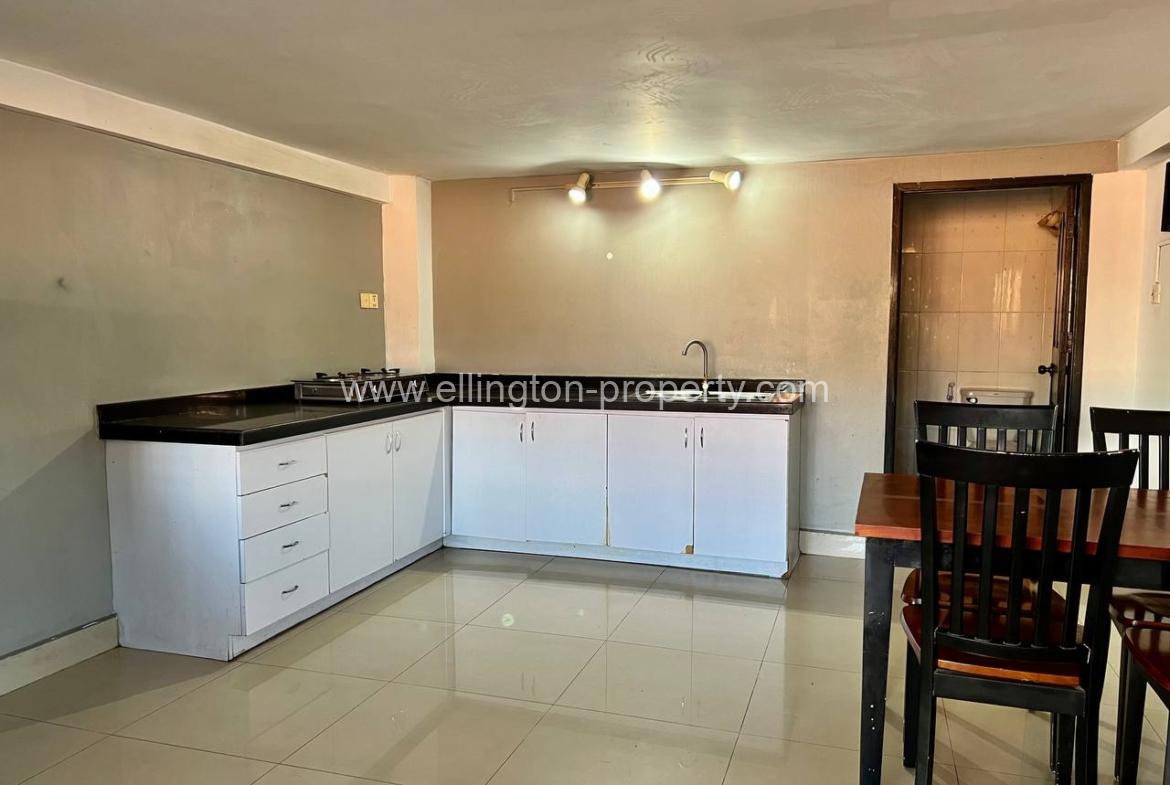 1 Bedroom Apartment For Rent In Bkk3. - Ellington Property