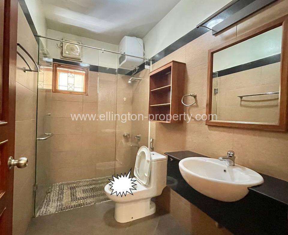 2 Bedrooms Apartment For Rent In Bkk1. - Ellington Property