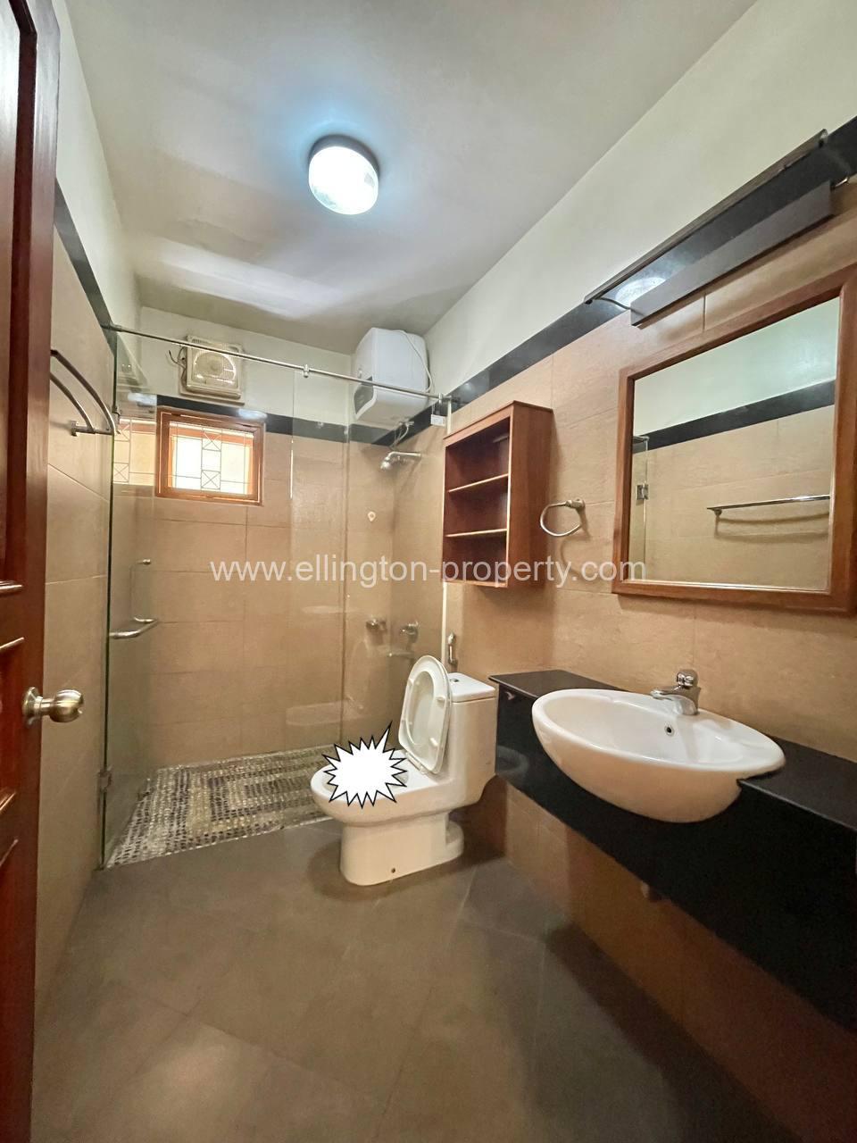 2 Bedrooms Apartment For Rent In Bkk1. - Ellington Property