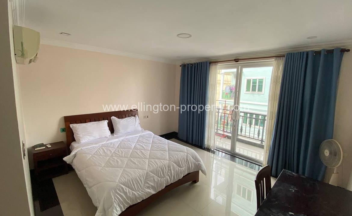 1 Bedroom Apartmen For Rent In Tonle Bassac. - Ellington Property