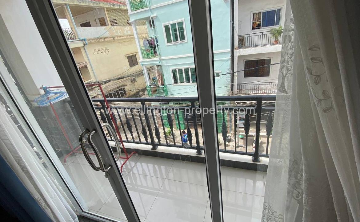 1 Bedroom Apartmen For Rent In Tonle Bassac. - Ellington Property