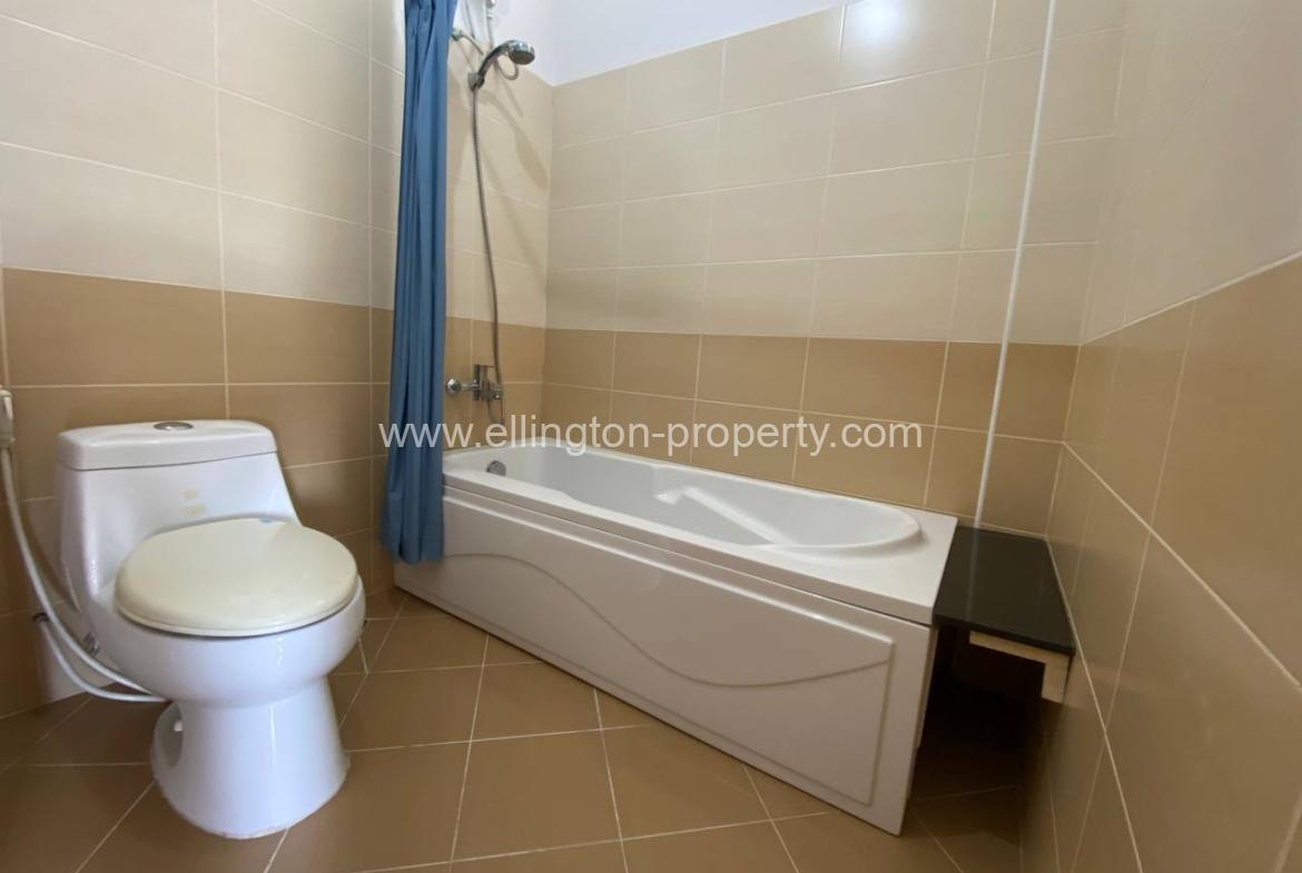 2 Bedrooms Apartment For Rent In Daun Penh Area. - Ellington Property