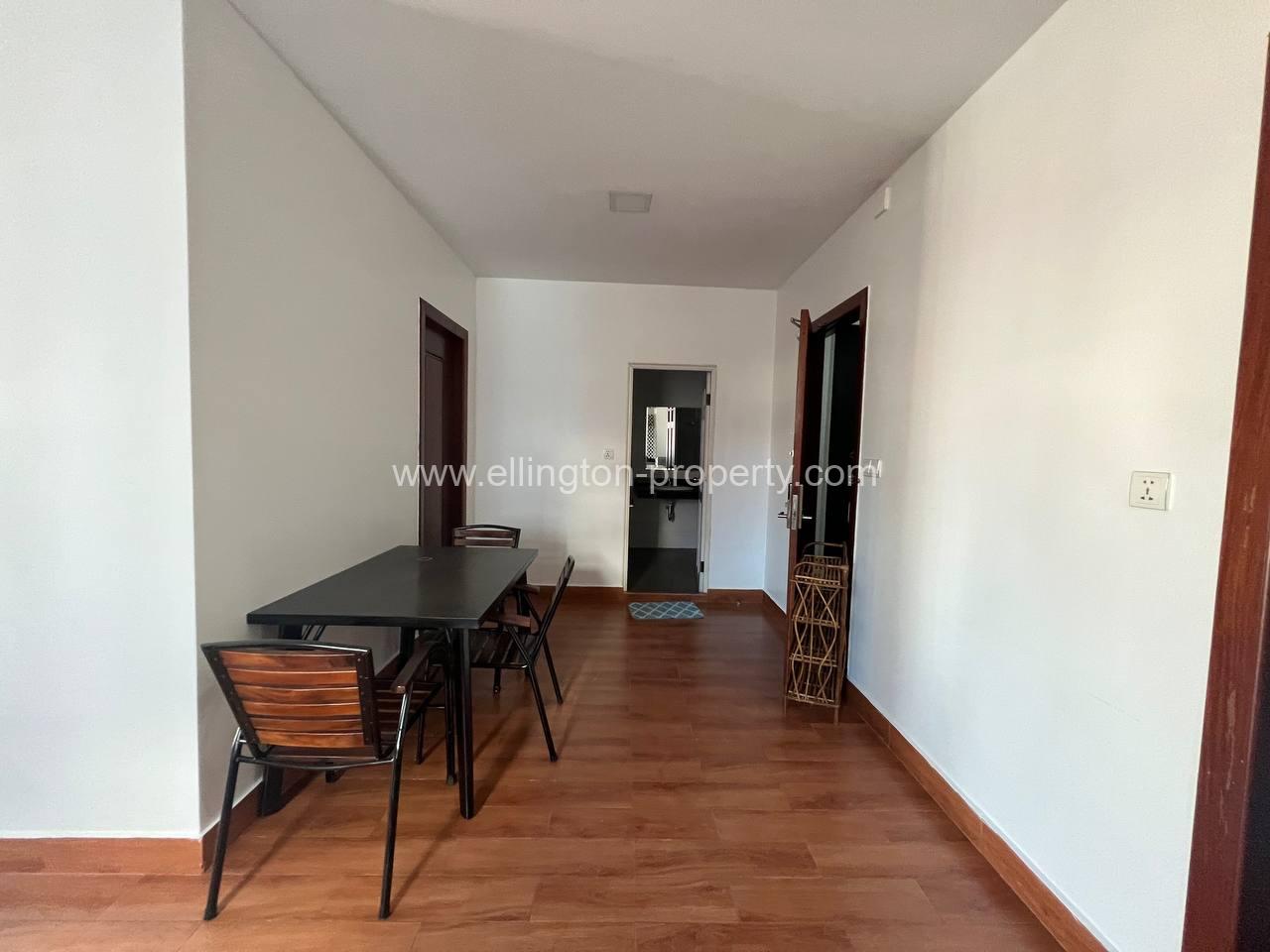 2 Bedrooms Apartment For Rent In Tonle Bassac. - Ellington Property