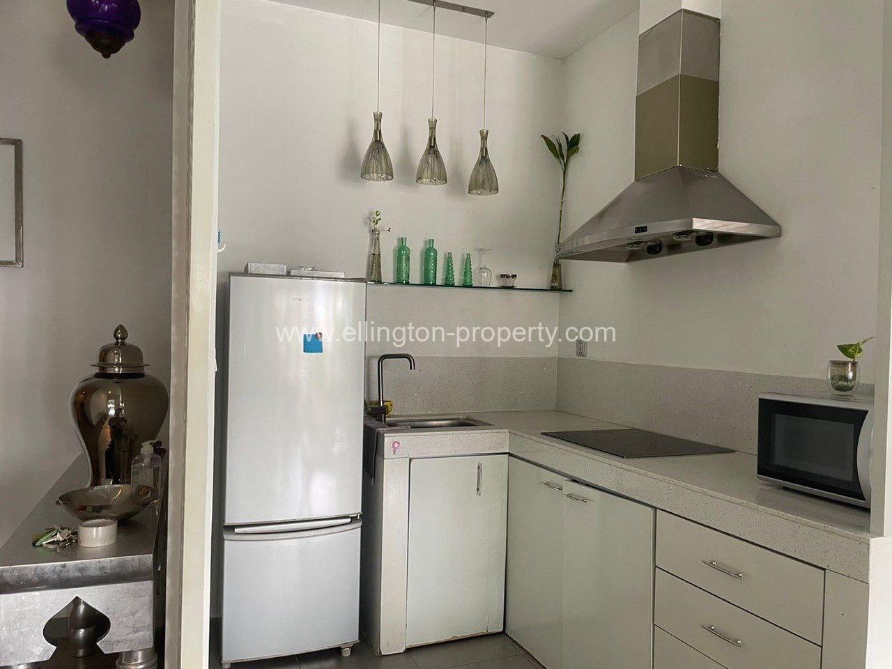 2 Bedrooms Apartment For Rent In Daun Penh Area. - Ellington Property