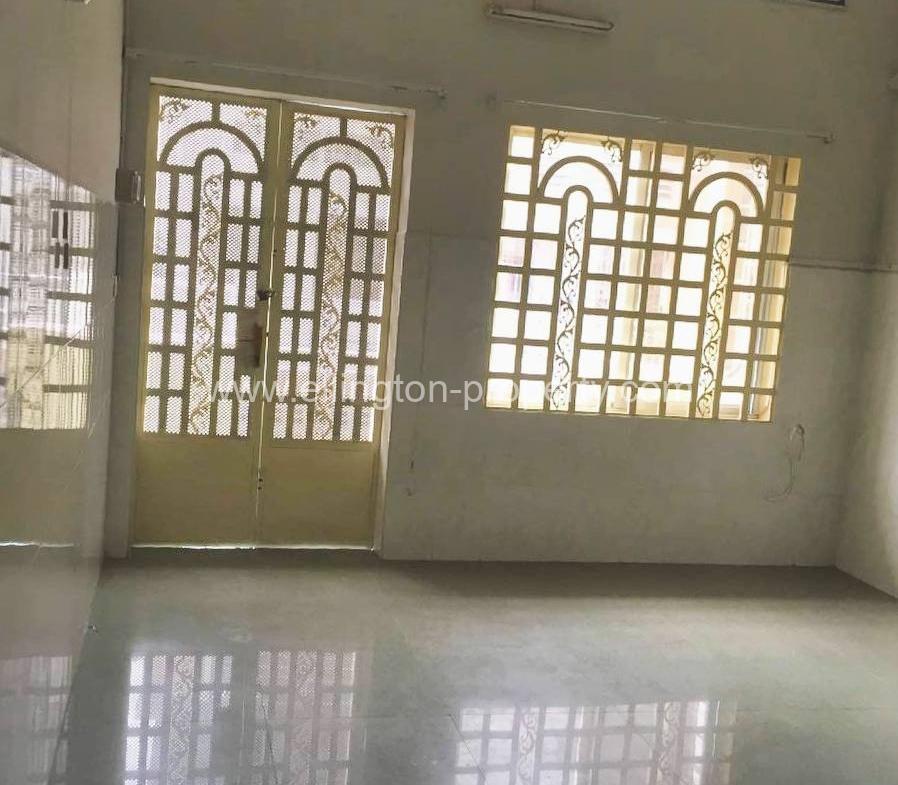 6 Bedrooms Flat House For Rent In Beong Tumpun Area. - Ellington Property