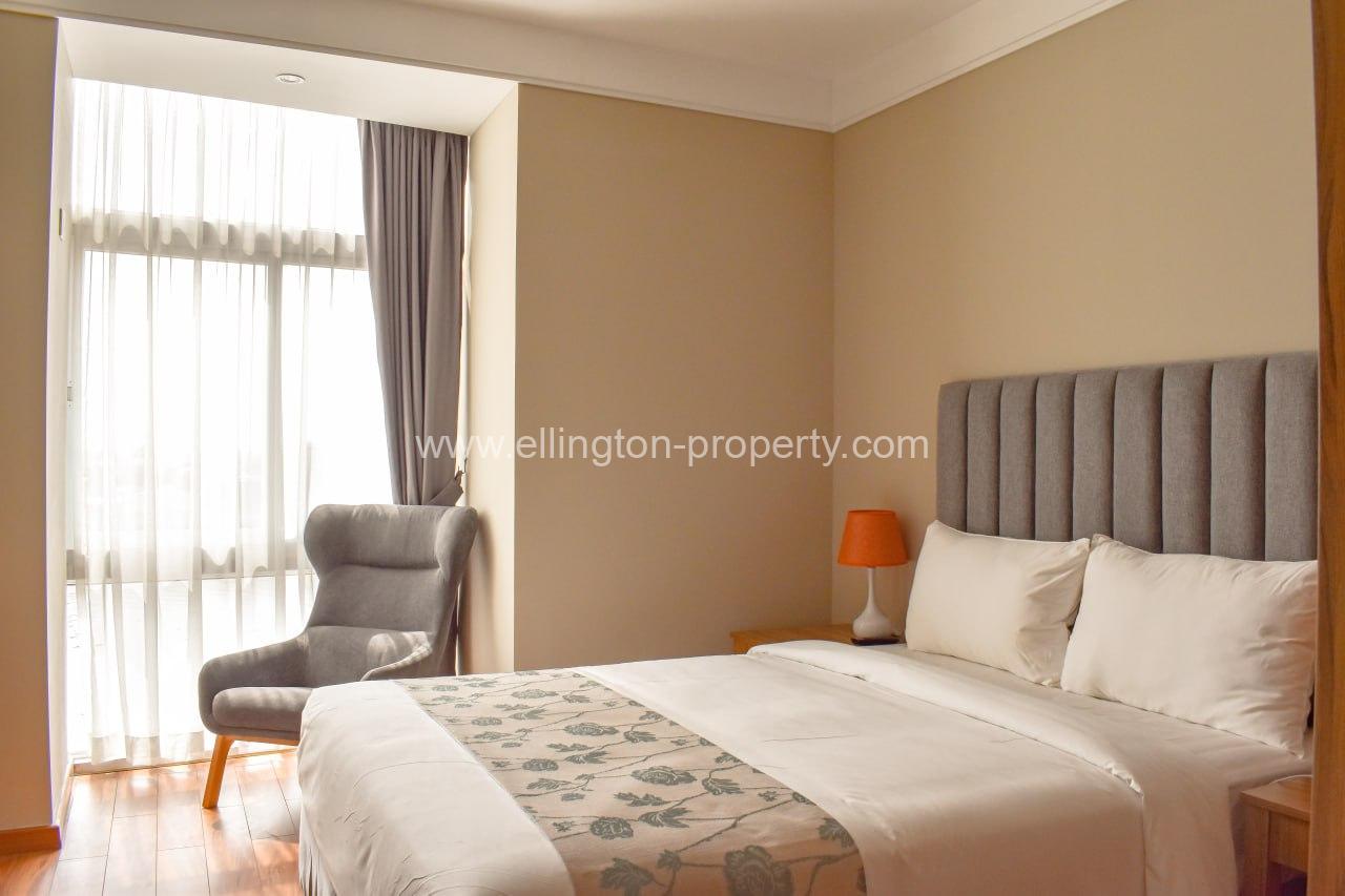 2 Bedrooms Apartment For Rent In Tonle Bassac Area. - Ellington Property