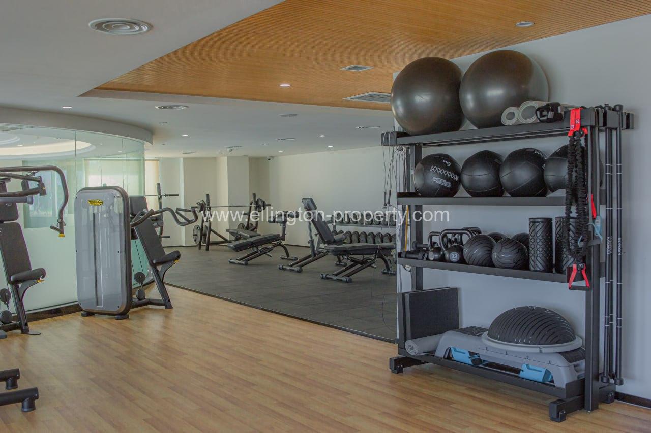 2 Bedrooms Apartment For Rent In Tonle Bassac Area. - Ellington Property