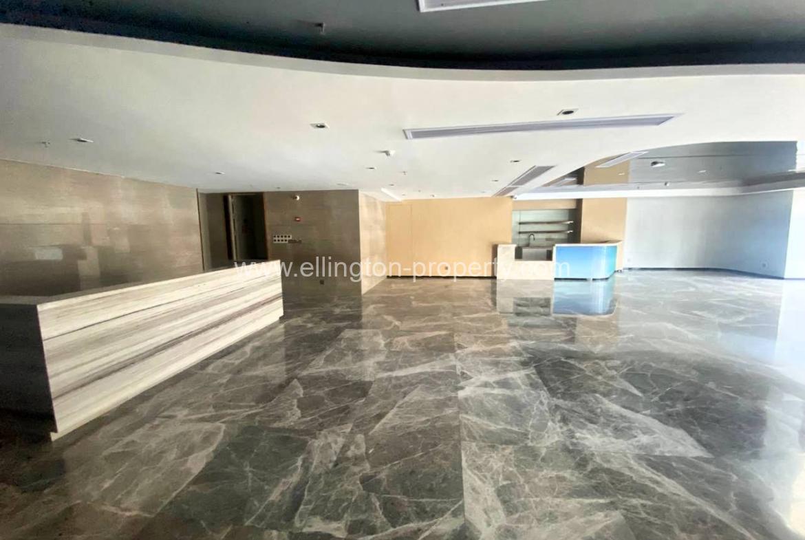 Office Space For Rent In Bkk2 Arae. - Ellington Property