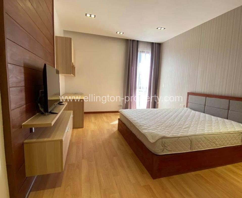 3 Bedrooms Apartment For Rent In Daun Penh Area. - Ellington Property