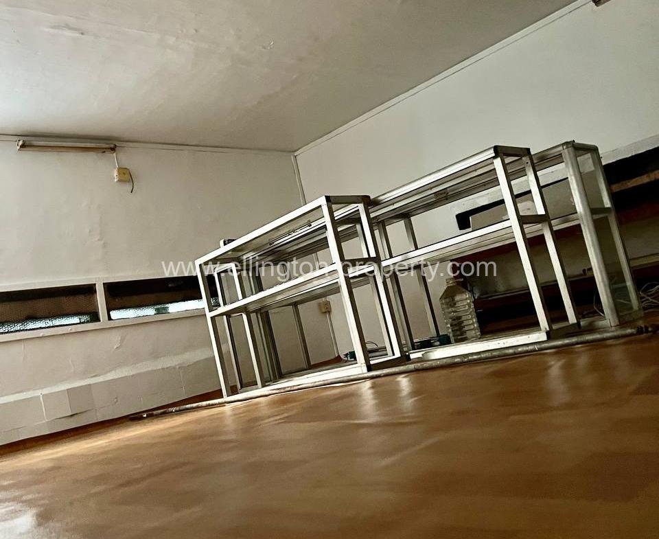 Shophouse For Rent In Daun Penh Area. - Ellington Property