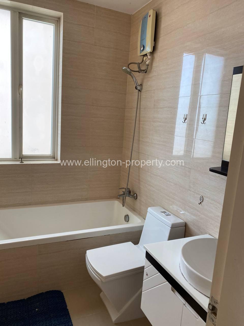 2 Bedrooms Service Apartment For Rent - Ellington Property