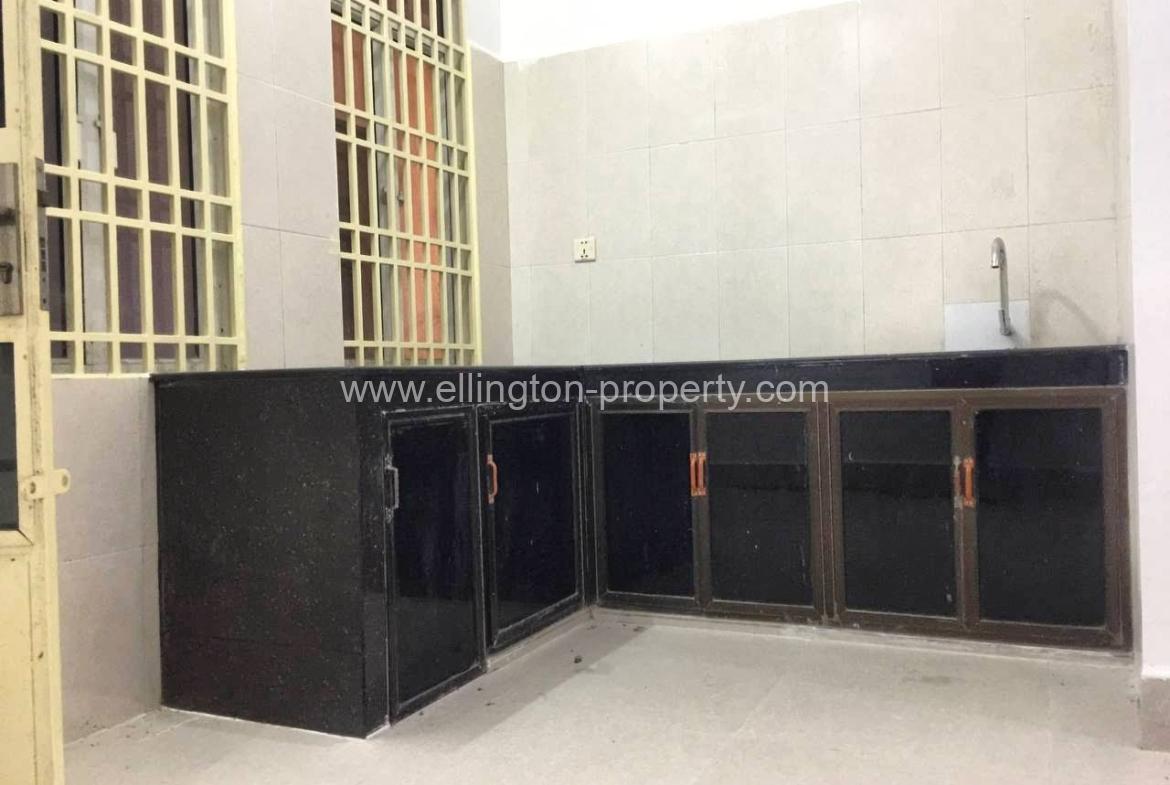 1 Bedroom Apartment For Rent In Daun Penh - Ellington Property