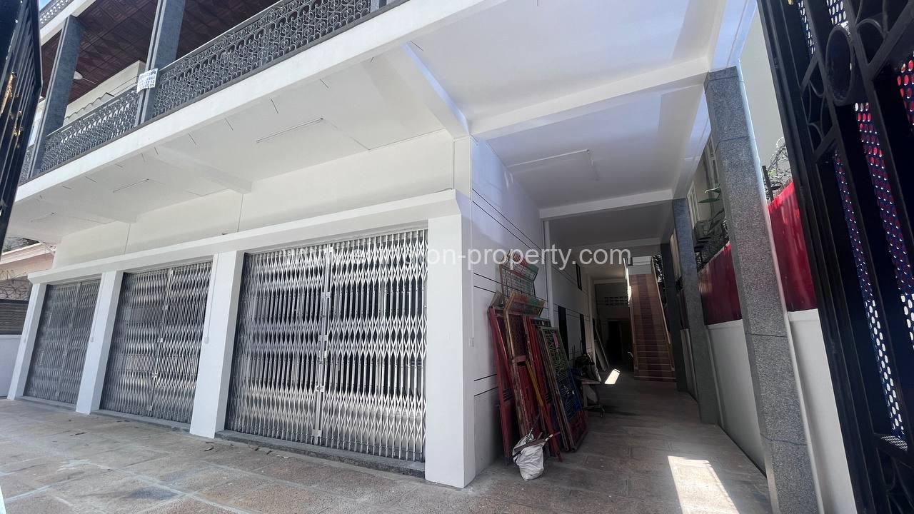 10 Bedrooms House For Rent Daun Penh - Ellington Property