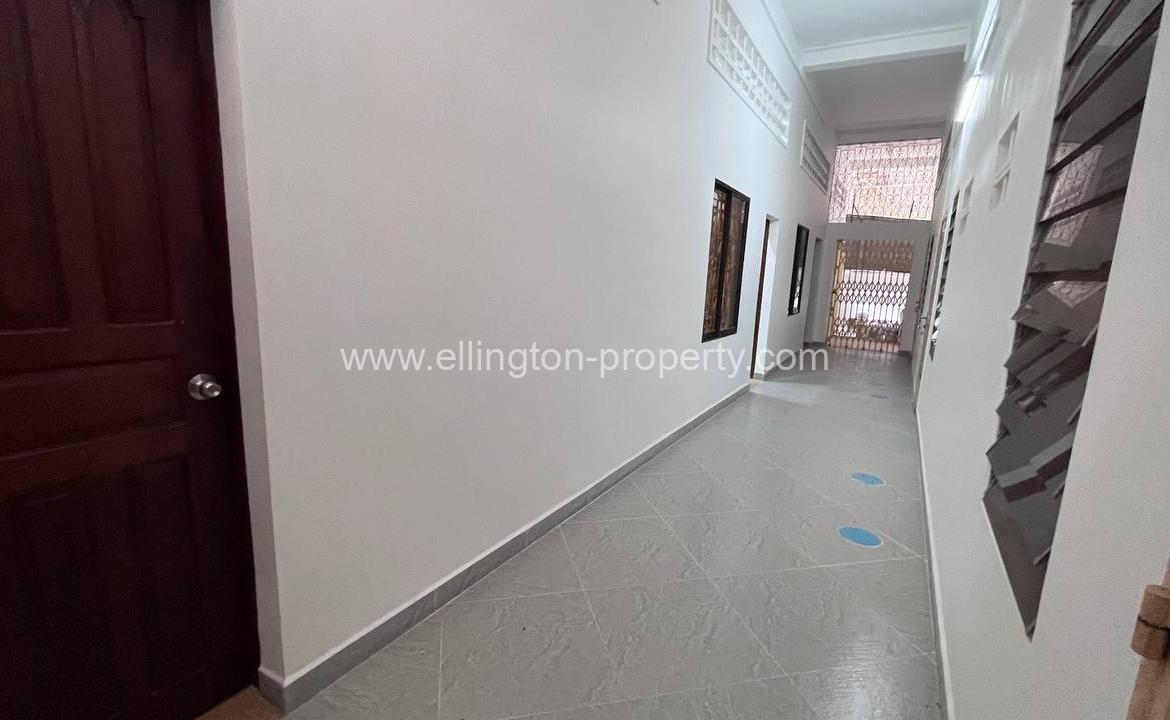 10 Bedrooms House For Rent Daun Penh - Ellington Property