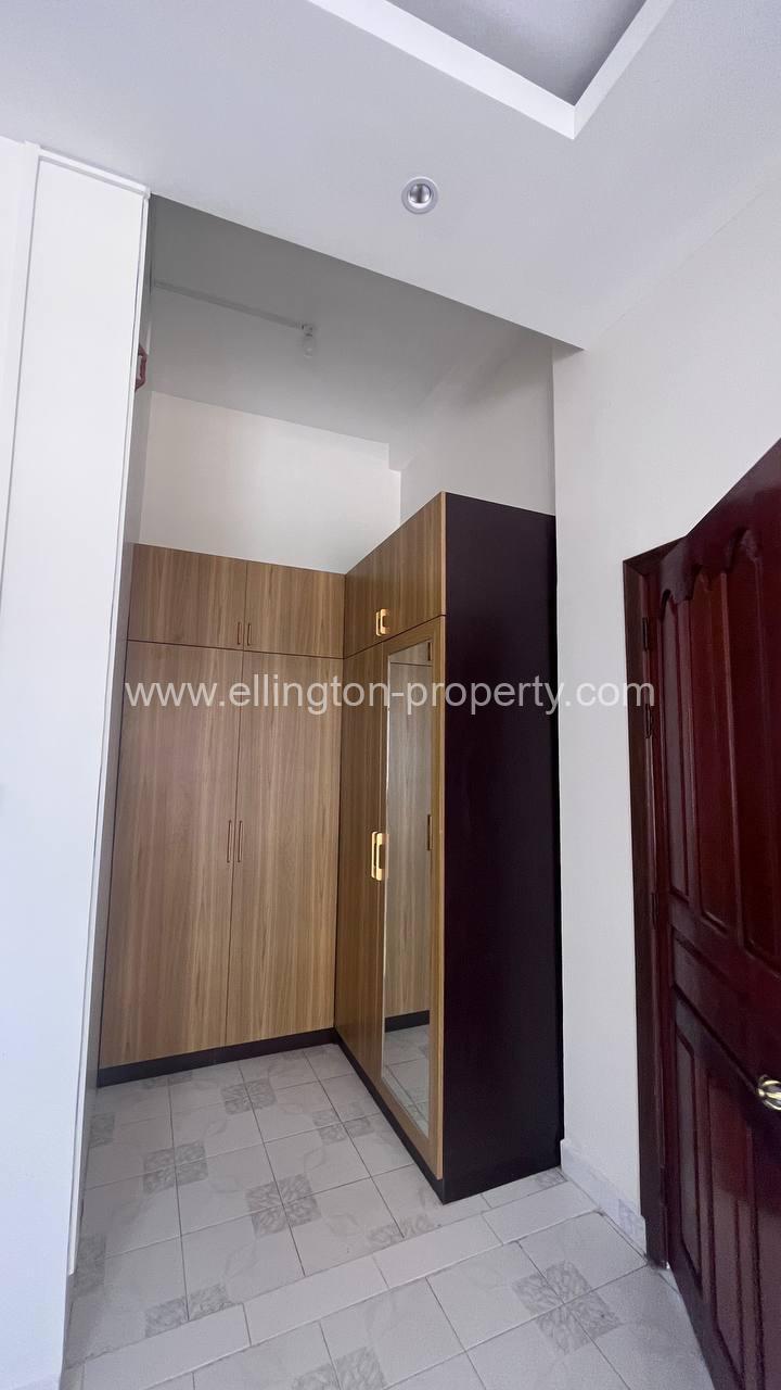 10 Bedrooms House For Rent Daun Penh - Ellington Property