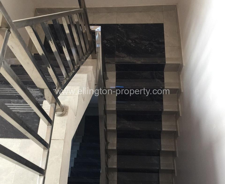 The Whole Building For Rent In Bkk3 Area - Ellington Property