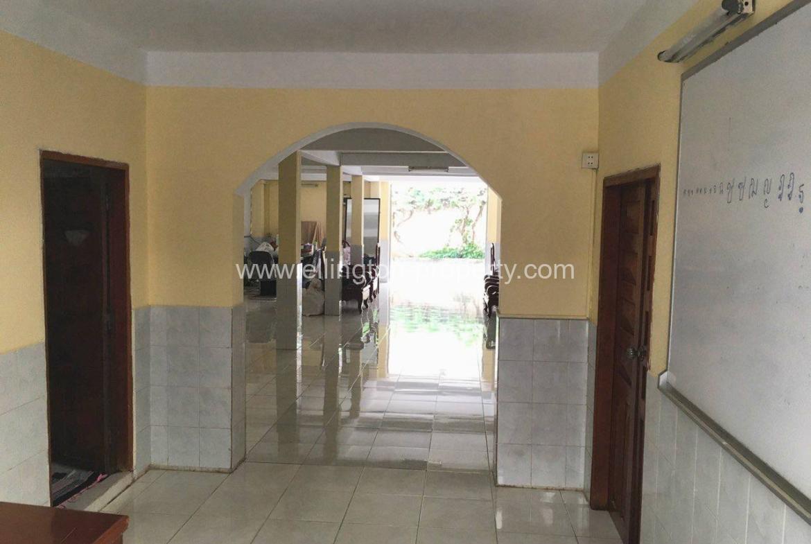 House Fo Rent In Daun Penh - Ellington Property