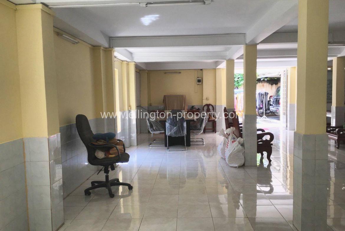 House Fo Rent In Daun Penh - Ellington Property