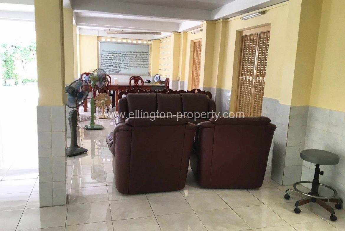 House Fo Rent In Daun Penh - Ellington Property