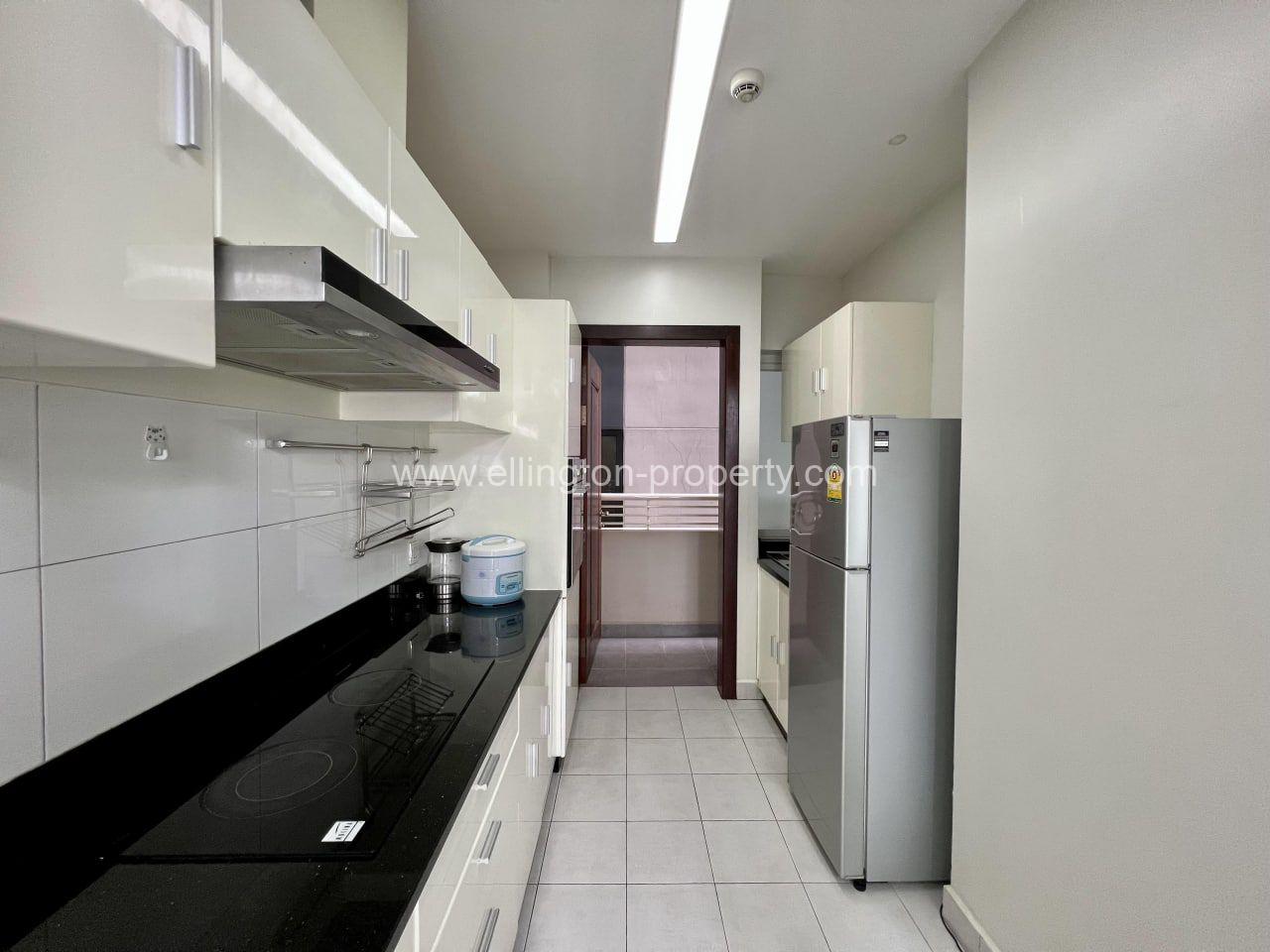 2 Bedrooms Apartment For Rent - Ellington Property