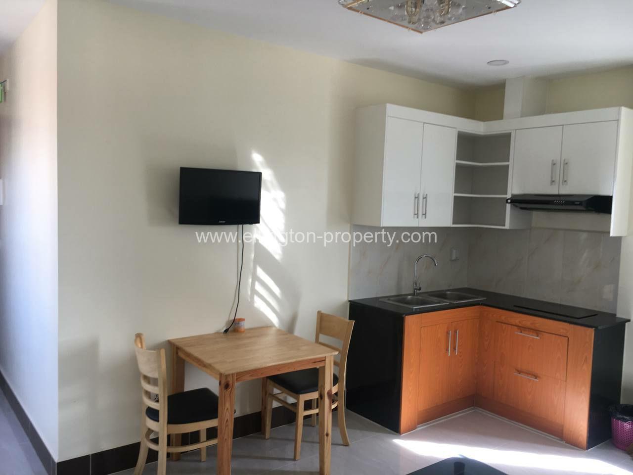 2 Bedrooms Apartment For Rent - Ellington Property