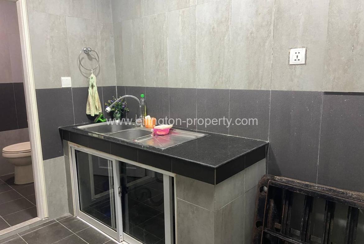 Shophouse For Rent In Daun Penh - Ellington Property