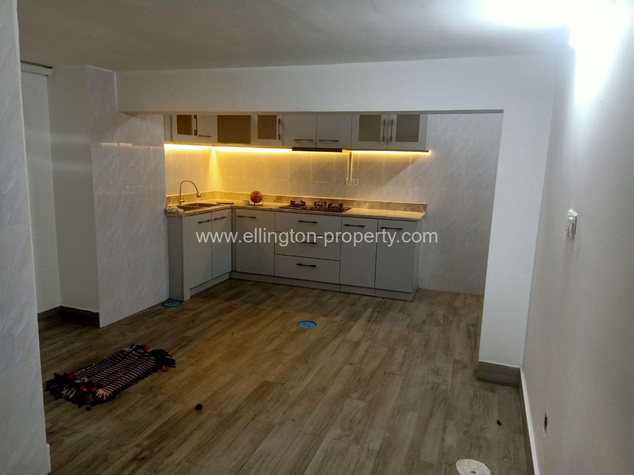 Shophouse For Rent In Boeung Prolit - Ellington Property